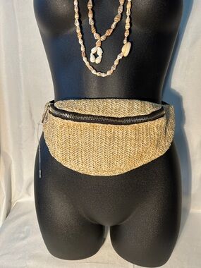 Charlotte Russe Woven Straw Chest Bag/Fanny Pack in Natural Tan